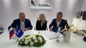 На COMvex-2026 заключено соглашение о проведении испытаний мусоровоза на шасси КАМАЗ в Подмосковье