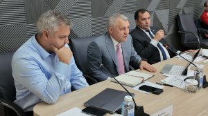 Генеральный директор Металлоинвеста Александр Попов провёл на ЛГОКе совещание по ОТиПБ