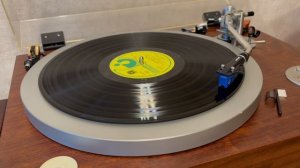 [на продажу] Pink Floyd – Atom Heart Mother - LP - Germany, 1973, VG+, недалеко от NM