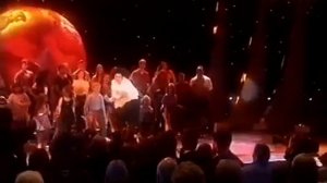 Michael Jackson — Earth Song (Live at the World Music Awards, 1996)