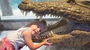 Настя едет в Самый Лучший Океанариум в Дубаи