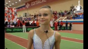 Украинская гимнастка закрыла глаза и уши во время исполнения гимна России
