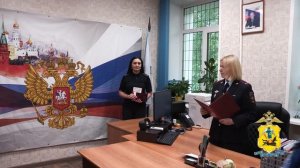 В Архангельске полицейские вручили российские паспорта двум гражданам, проживавшим в Краматорске