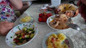 ОПРЕДЕЛИТЬСЯ НЕ МОЖЕМ