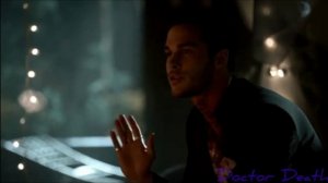 KAI PARKER - E.T. (KISS ME) + JOHN CONSTANTINE