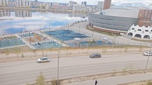 Озеро растаяло оказывается,пока я на даче лежал.