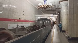 Перегонка Ретро-состава + вагон 3740 на станции Автово 🔴