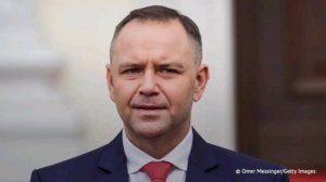 Президент Польши Навроцкий предложил отобрать у Зеленского высшую госнаграду республики