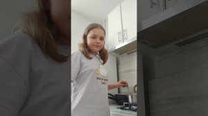 готовим бананы в шоколаде часть 1