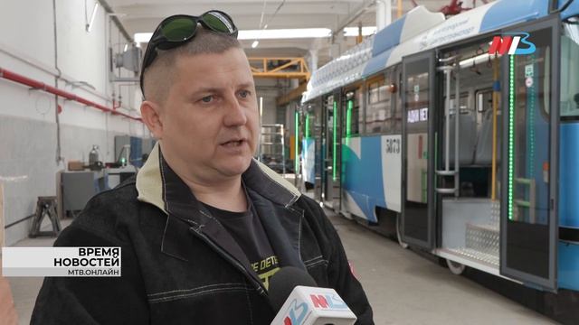 Волгоградцам раскрыли секреты мастерства сварщиков на заводе «ВЭТА» смотреть онлайн
