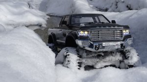 Cross-RC EMO AT4V 1:10 Scale RC Crawler - Snow run