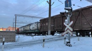Электровоз 2ЭС4к-001 с грузовым