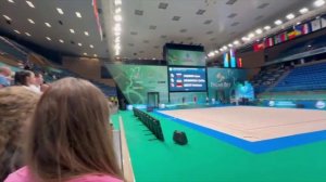 Украинская гимнастка закрыла глаза и уши во время исполнения гимна России

София Краинская в упражне