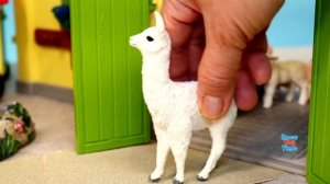 Деревенская ферма Играем с фигурками животных и строим загон 🚜