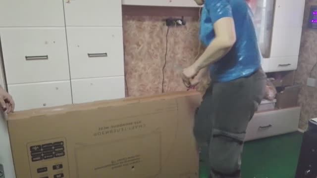 Взяли этот ящик в кредит :) смотреть онлайн