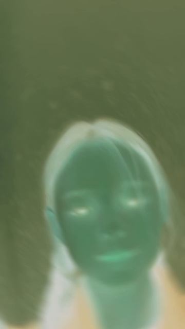 эмодзи 😀😭😡😱 смотреть онлайн