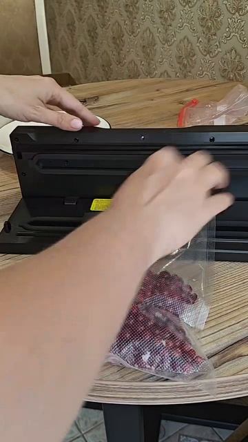 Вакууматор кухонный