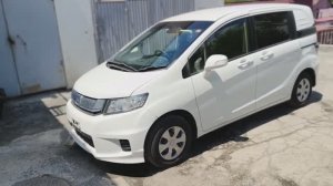 Забрали Honda Freed Spike из таможни