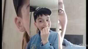 голден фредди29ка жрет игрушку в виде хейтеров