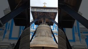 Санкт-Петербургу 323 года