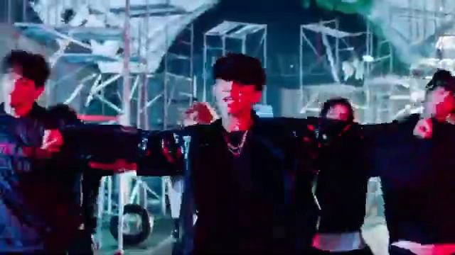 Stray Kids
My Pace M/V