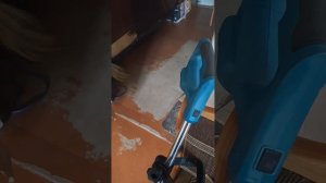 Аккумуляторный триммер , честный отзыв. Ерунда полная