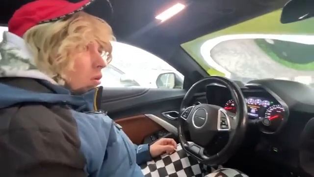 НИКОГДА НЕ САДИСЬ В МАШИНУ СОНИКАЕХЕ смотреть онлайн