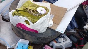 Находки на мусорных площадках