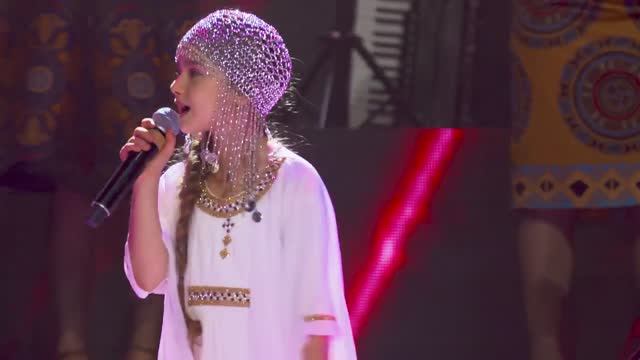 Amelia Uzun - Helwa Ya Baladi