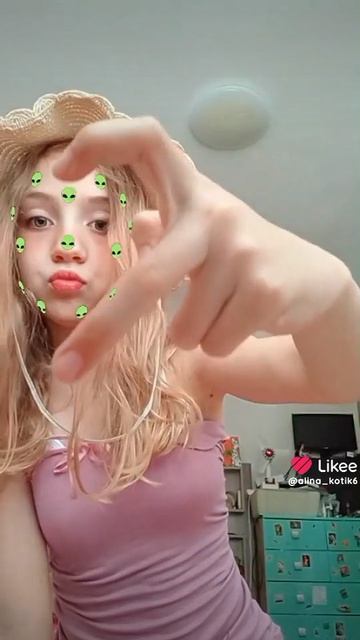 1000001037.mp4 смотреть онлайн