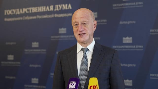 Зам. Председателя ГД А.Бабаков и член Комитета по развитию гражданского общества Н.Новичков, 28 мая