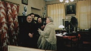 ЗНАЕМ МЫ ВАШУ ПАМЯТЬ...