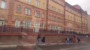 Еду в автобусе.
