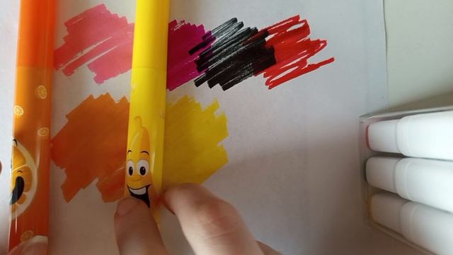 Распаковка 🎁 и полный обзор 🔍 ароматизированных фруктовых фломастеров 🖌️. смотреть онлайн