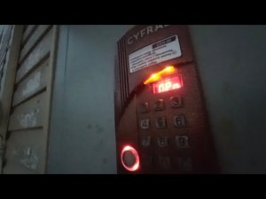 Как открыть домофон CYFRAL CCD 20? - стандартный код.