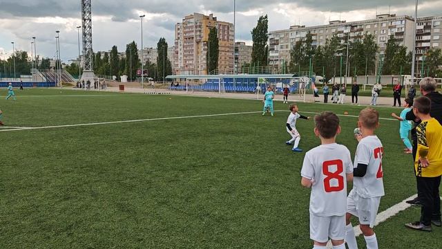 ФШМ 2017 - СШОР8-1 2017 Нижний CUP (весна 2026) смотреть онлайн