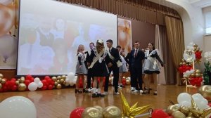 Вальс выпускников. Последний звонок. Школа №3 г. Петушки.