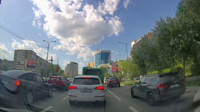 Тюмень: Киевская → ДК «Нефтяник» → Харьковская → Киевская. Поездка на 70mai 🚗🏛️