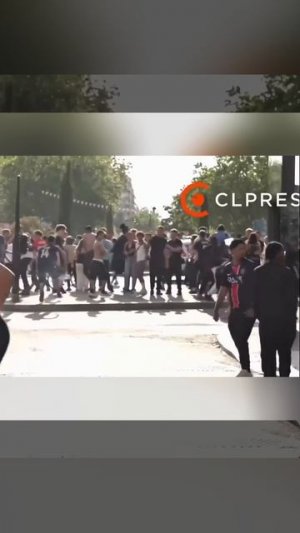 Это парижский футбольный клуб ПСЖ во второй раз подряд выиграл Лигу Чемпионов.

А если бы проиграл?