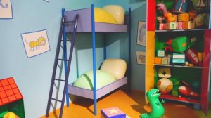 Открытые игровые площадки для детей. Игра в парке развлечений с семьей Влада.