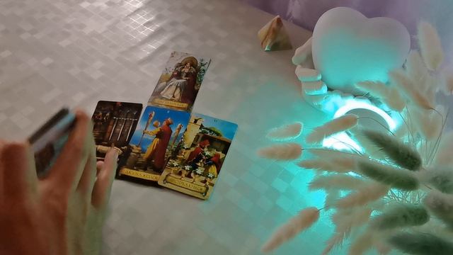 Что он подумал, глядя на тебя❓ смотреть онлайн