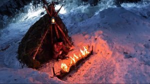 Как пережить морозную ночь у костра из длинных поленьев / 2 дня в одиночку в дикой природе