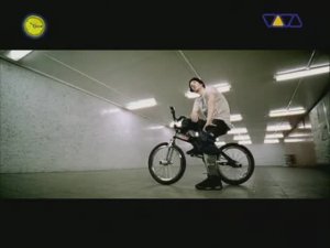 DJ Quicksilver - Ameno