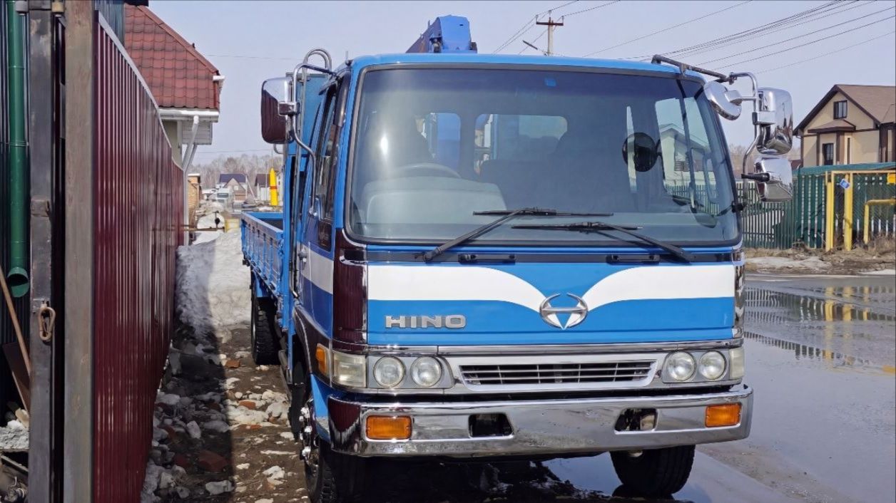 Реставрация кабины Hino Ranger, часть 2 смотреть онлайн