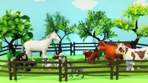 Жизнь на ферме Лошадки, коровы и овечки 🌾 Игры с фигурками животных