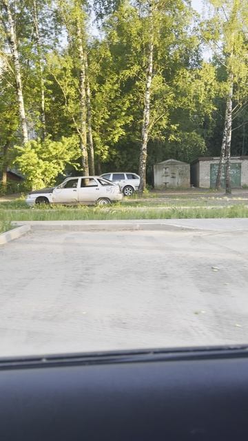 В ТАКИЕ МОМЕНТЫ ПОНИМАЕШЬ-ЛЕТО ПРИШЛО! смотреть онлайн