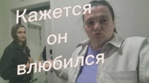 Живем свою жизнь как умеем.