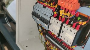 Подключение токарного станка через частотники серии  9600 на 220 и 380 вольт.