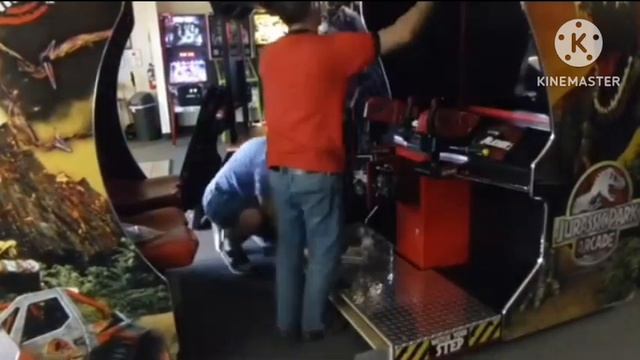 Jurassic Park Arcade Heroes смотреть онлайн