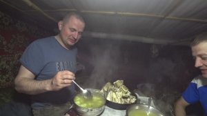Жизнь в тайге. Рыбалка на таёжной реке. Уха на костре.